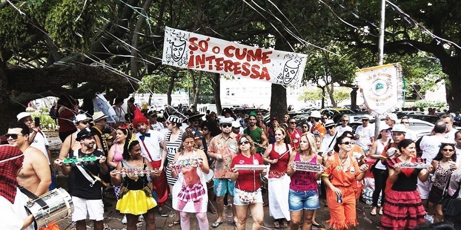 blocos de carnaval hilários2