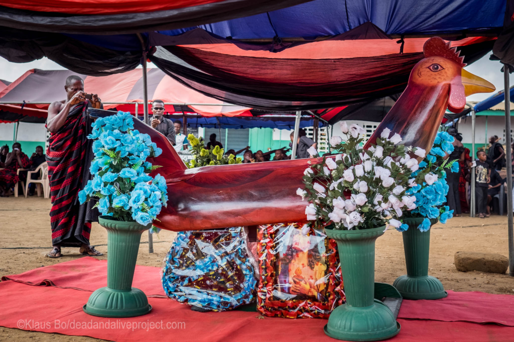 funerais diferentes